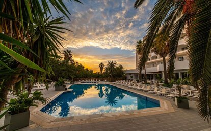 Hotel President Beach & Spa