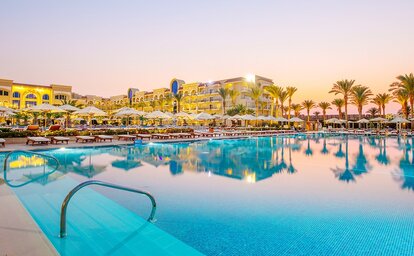 Hotel Premier Le Reve Hotel & Spa