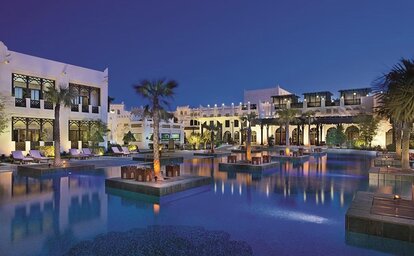 Hotel Sharq Village & Spa by Ritz-Carlton