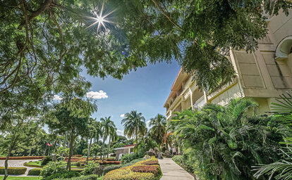 Sol Rio de Luna y Mares Resort