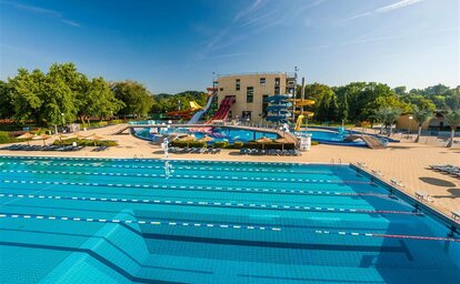 Primus Grand Hotel