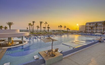 Hilton Skanes Beach Resort
