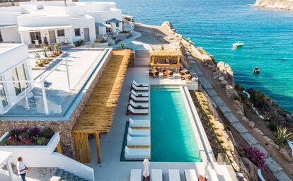 Super Paradise Suites