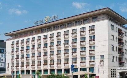 Hotel Devin