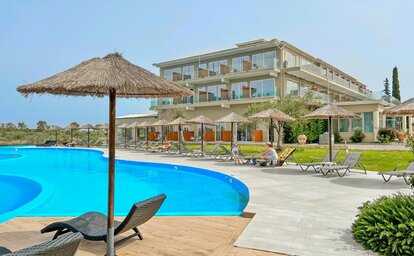 Laguna Holiday Resort
