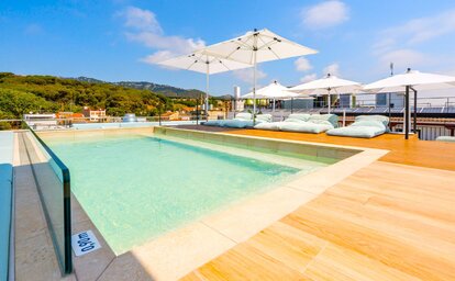 Neptuno Apartments