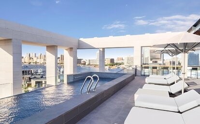Canopy by Hilton Dubai Al Seef