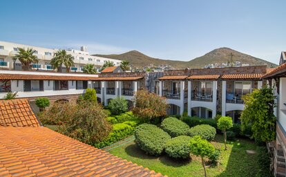 Tiana Beach Hotel