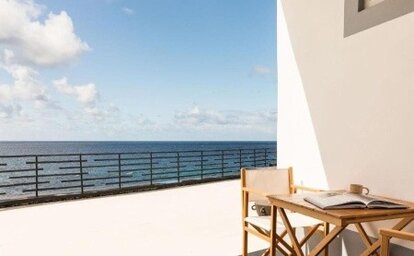 White Exclusive Suites & Villas
