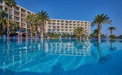 Hotel Sirens Beach
