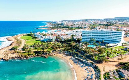 Crystal Springs Beach Hotel