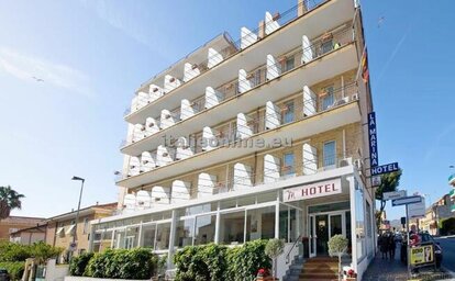 Hotel La Marina