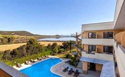 Corte Hotel Cala Dei Pini