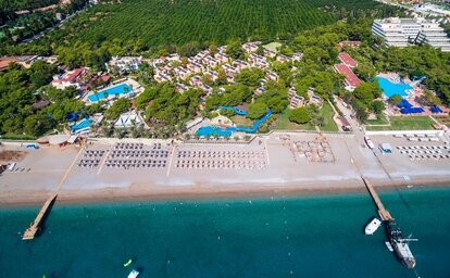 Pirates Beach Club