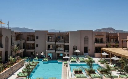 Paralos Venus Suites