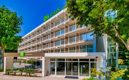 Hotel Ibis Styles Golden Sands Roomer