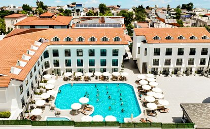 The Saint Star Hotel