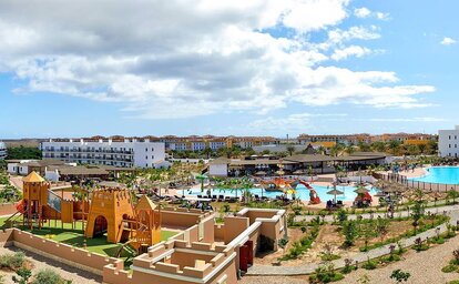 Sol Dunas Resort
