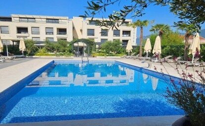 Dimitris Residence