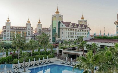 Crown Palace
