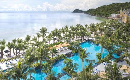 JW Marriot Phu Quoc Emerald Bay Resort & Spa