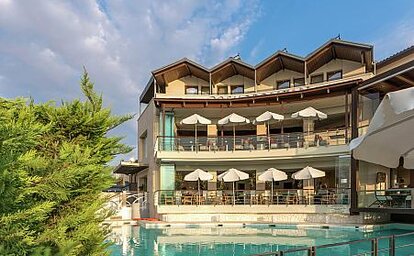 Cosmopolitan Hotel & Spa
