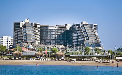 Limak Lara De Luxe Hotel & Resort