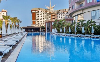 Saturn Palace Resort