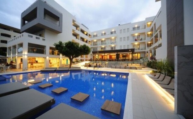 Atrium Ambiance