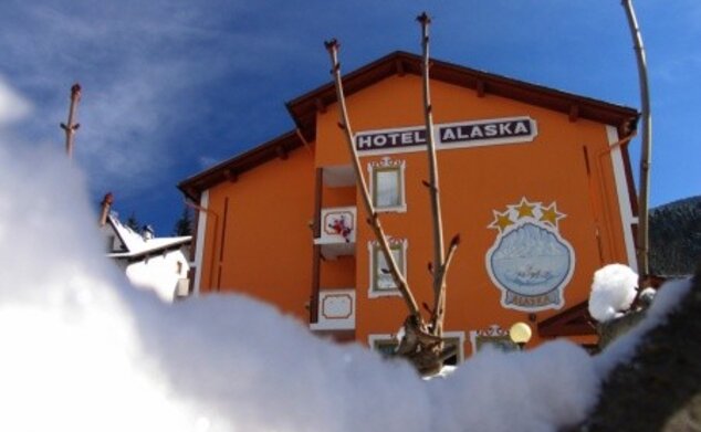 Hotel Alaska