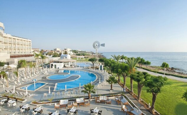 Pernera Beach Hotel