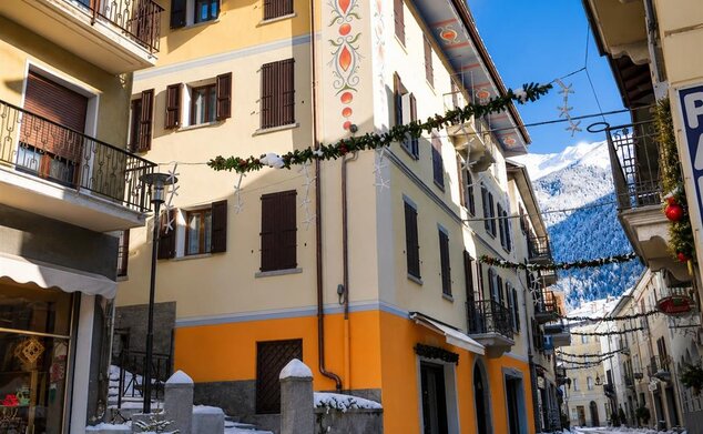 Hotel Acero Rosso
