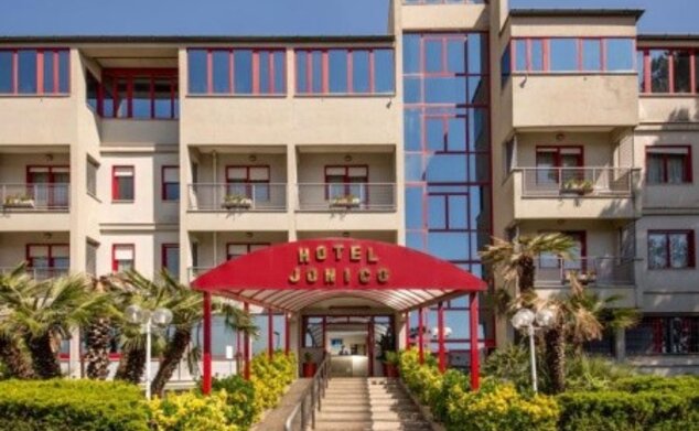 Hotel Jonico
