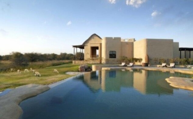 Anantara Al Sahel Villas