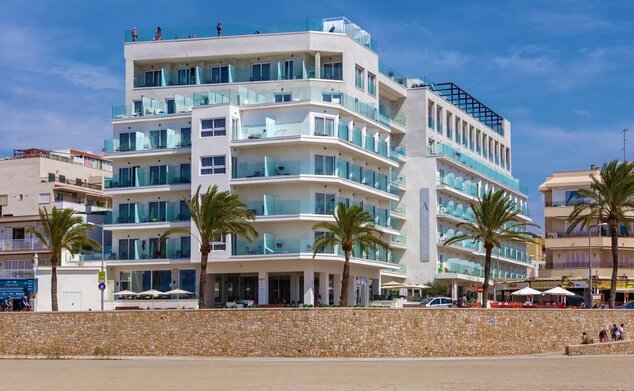Hotel Las Arenas
