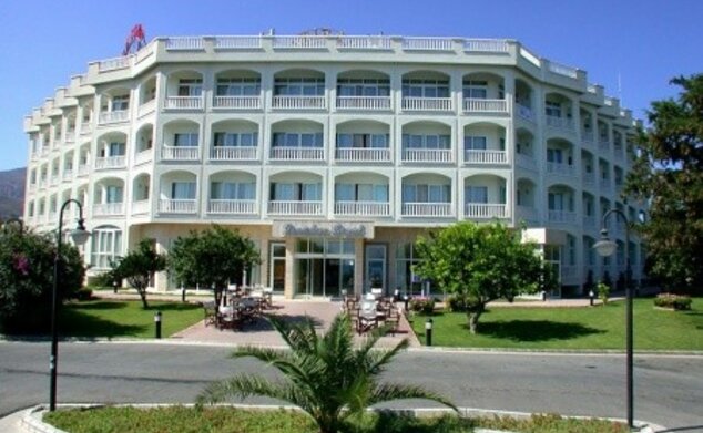 Denizkizi Hotel