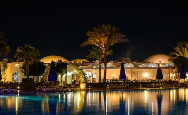 Desert Rose Resort