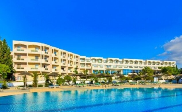 Sovereign Beach Hotel