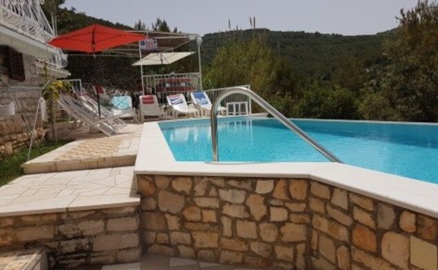 Robinzonáda Eugenia