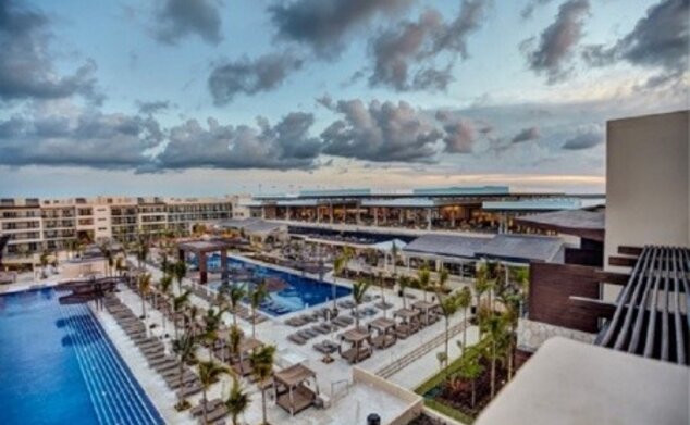 Royalton Riviera Cancún Resort & Spa