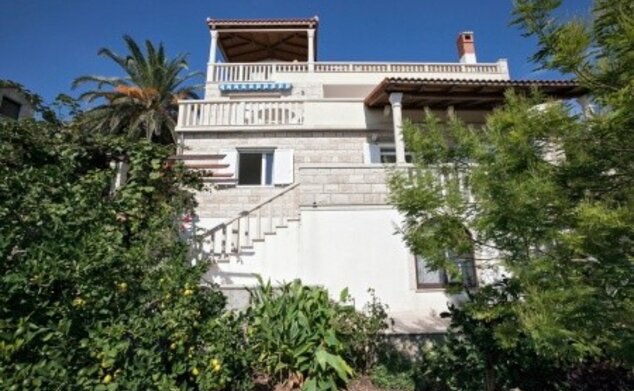Vila Sarah