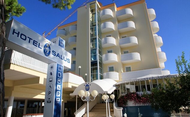 Salus Hotel