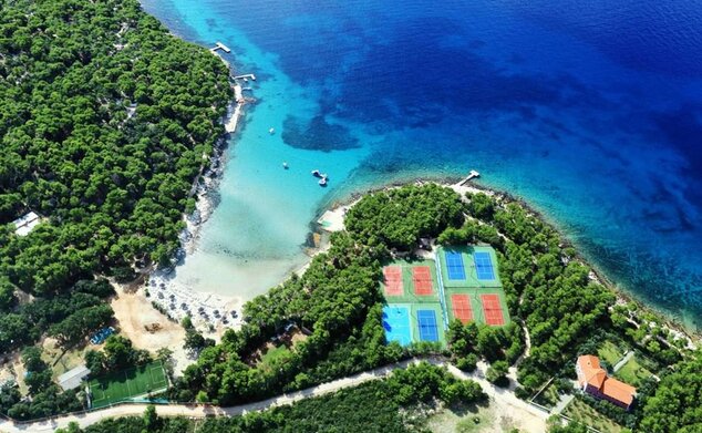 Pine beach Club Pakoštane