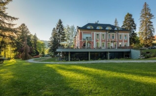 Wellness & Spa Hotel Villa Regenhart