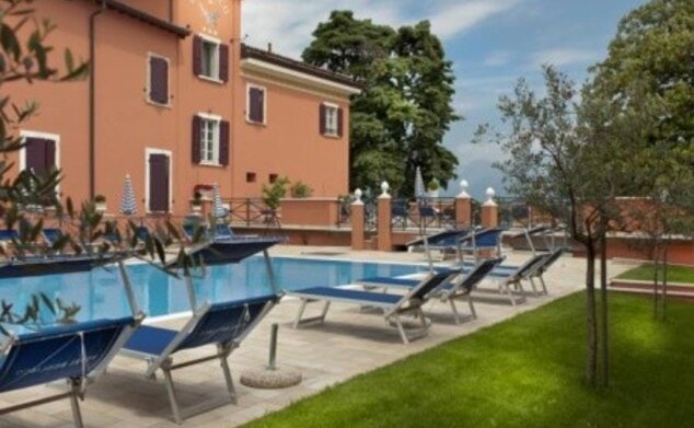 Bogliaco Hotel