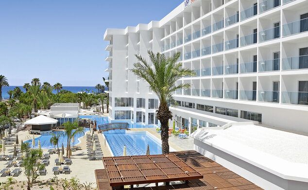 Vassos Nissi Plage Hotel