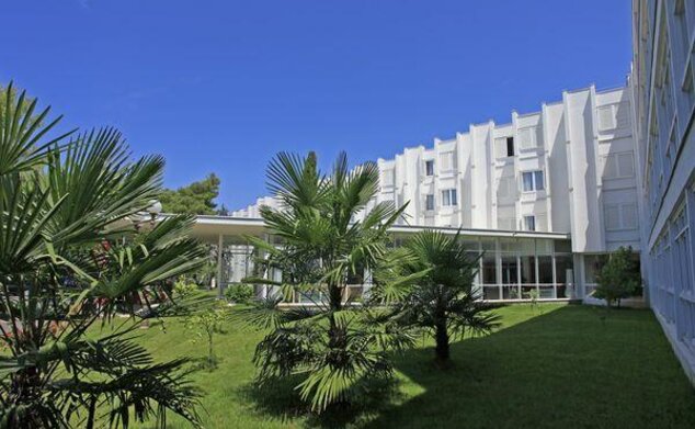 Beach Resort Solaris