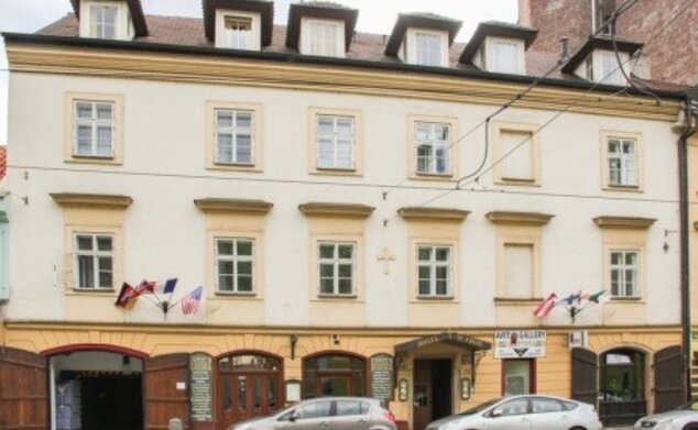 Hotel U Kříže