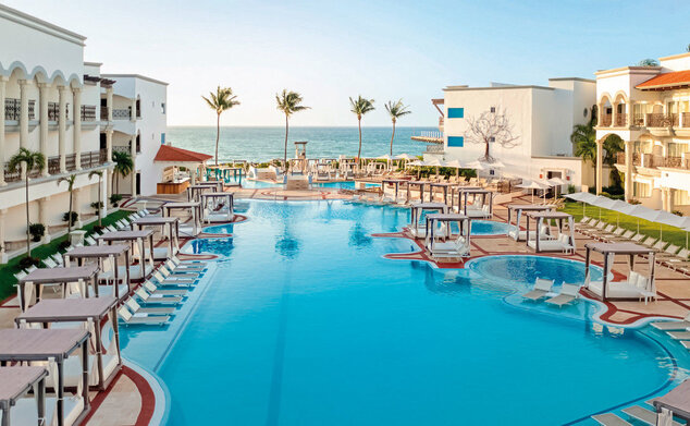 The Royal Playa del Carmen