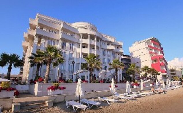 Palace Hotel & Spa Durres